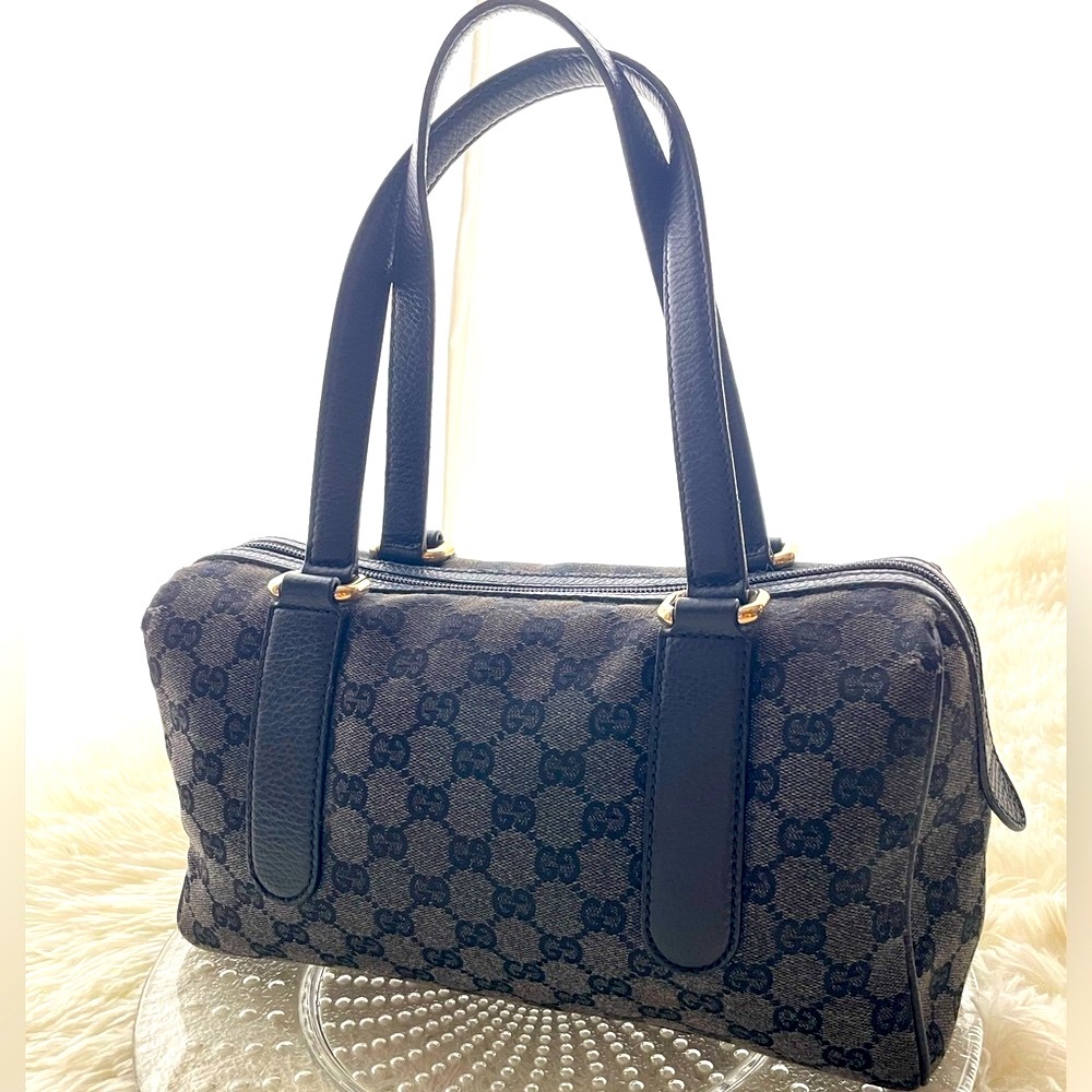 GUCCI GG Shoulder Bag - Picture 2 of 16